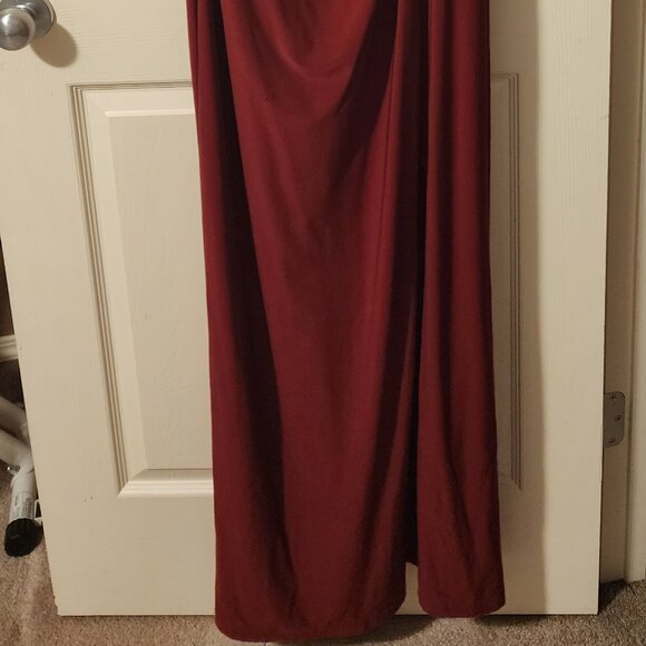 Le Chateau Evening Gown: Floor Length Crimson Red, worn once. Plus Size. - Picture 3 of 3